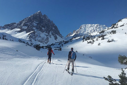 Zimowy wypad. Te ośrodki narciarskie warto odwiedzić w sezonie!Zimowy wypad. Te ośrodki narciarskie warto odwiedzić w sezonie!