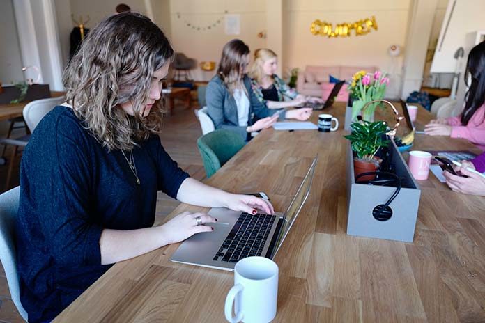 Przestrzeń dla freelancerów, czyli moda na coworking