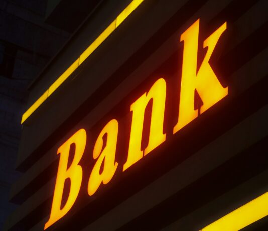 Promocje bankowe – jak ich wyszukiwać i na które oferty warto stawiać? Promocje bankowe